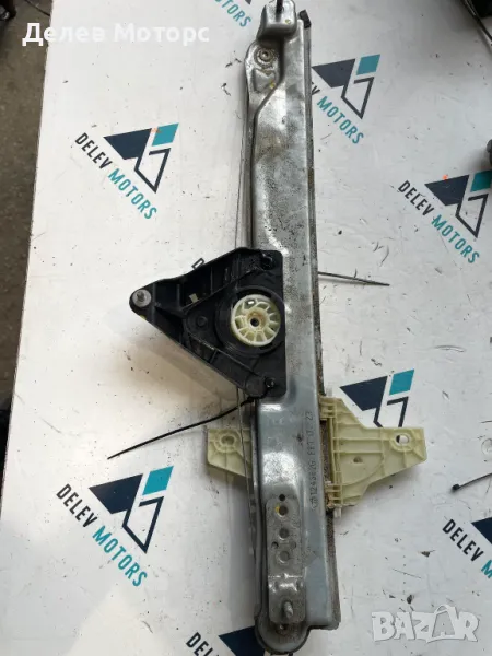 807209782R, 124362G стъклоповдигач за предна дясна врата от Dacia Jogger, 1.0 TCe Eco-G LPG, 91 кс., снимка 1