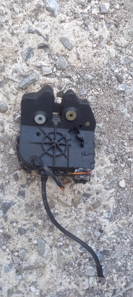 Брава заден капак Ford Mondeo III, снимка 1