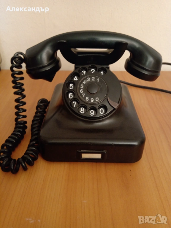 Бакелитов телефон SIEMENS, снимка 1