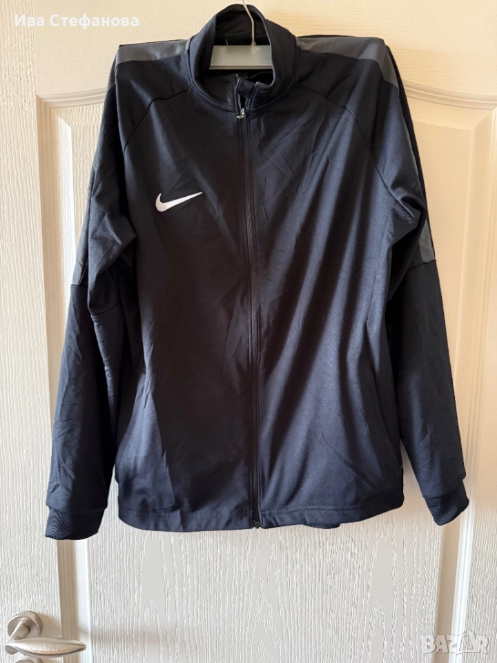 Ново мъжко  спортно 100% оригинално горнище Nike nike, снимка 1
