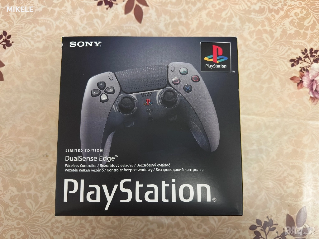 Dualsense Edge limited edition 30th anniversary, снимка 1