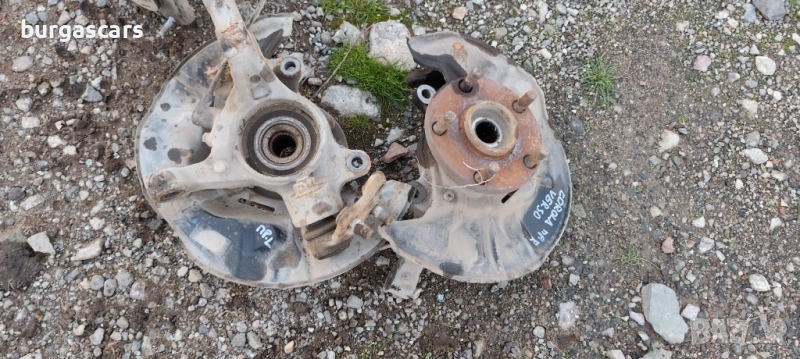 Шенкел лагер главина Toyota Corolla Verso 1.8 - 70лв, снимка 1