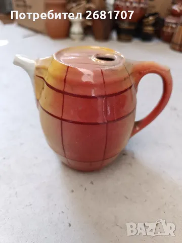 стара декоративна кана, снимка 2 - Антикварни и старинни предмети - 48733100