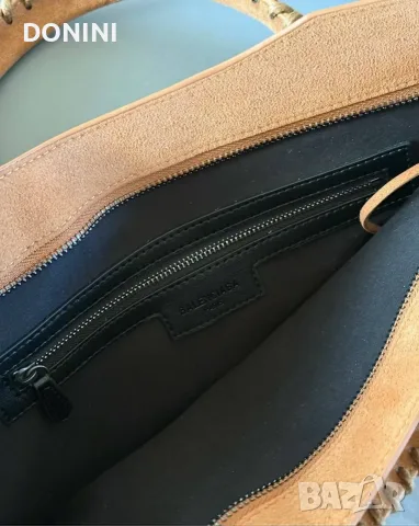 Balenciaga Дамска чанта, кожа, снимка 6 - Чанти - 56112499
