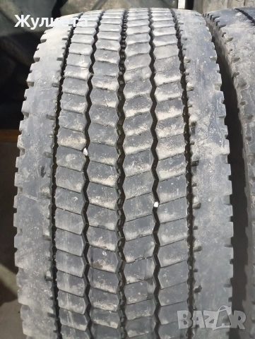 гуми за товарен автомобил 295/60R22.5, снимка 3 - Гуми и джанти - 53285942