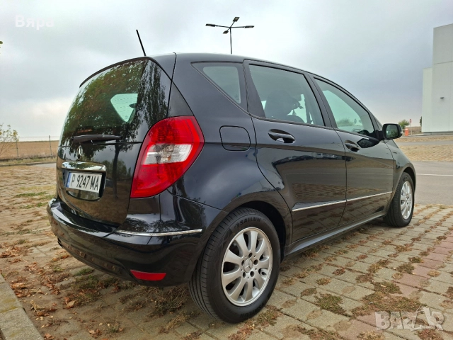 Mercedes-Benz A 150 Facelift 1, 5 i 95 k.c., снимка 4 - Автомобили и джипове - 51892411