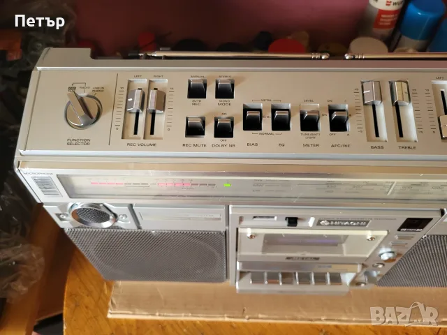 HITACHI TRK-8290E, снимка 7 - Радиокасетофони, транзистори - 55926454