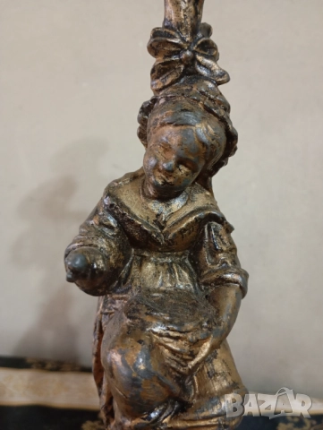 Викториански свещник, снимка 2 - Други ценни предмети - 52511173