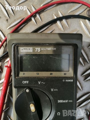 Мултиметер fluke , снимка 2 - Други инструменти - 40077798