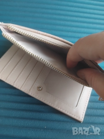 Дамски портфейл / Дамско портмоне, снимка 3 - Портфейли, портмонета - 52325751