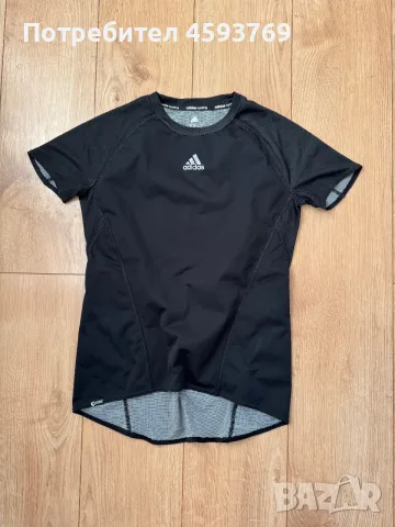 Тениска adidas, размер М