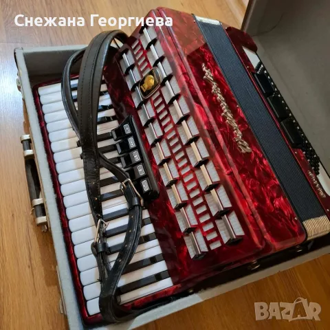 Продавам работещ запазен акордеон Велтмайстер Серино 80 баса, снимка 6 - Акордеони - 56056402
