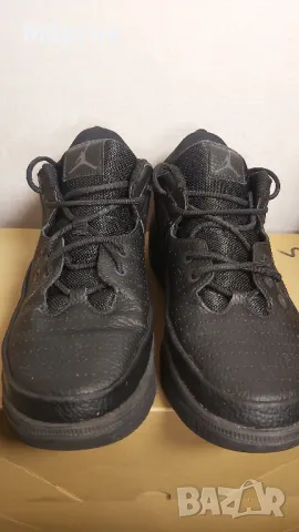 Nike Air Jordan Max Aura 5 - Номер 40, снимка 4 - Маратонки - 48780538