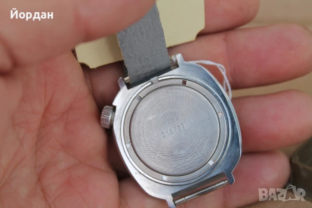 СССР мъжки часовник ''Восток командирски'', снимка 6 - Мъжки - 50645776