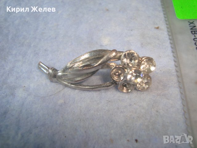 НЕЖНА ПОСРЕБРЕНА КРИСТАЛНА ФЛОРАЛНА РЕТРО АРТ БРОШКА ЦВЕТЕ 13903, снимка 6 - Антикварни и старинни предмети - 37743860