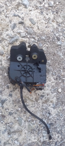 Брава заден капак Ford Mondeo III