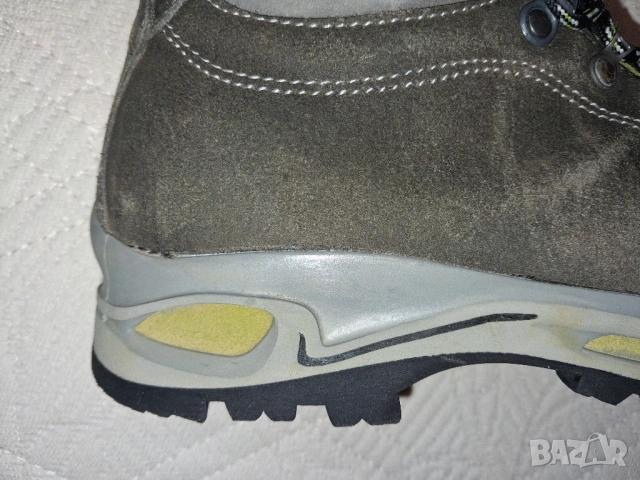 La Sportiva Omega GTX Hiking Boots № 37 , снимка 11 - Дамски боти - 53139158