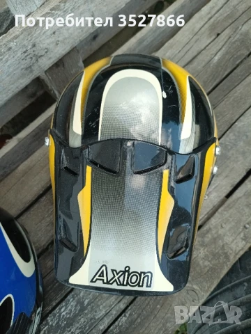 Кросови каски Размер М , снимка 6 - Спортна екипировка - 51010572