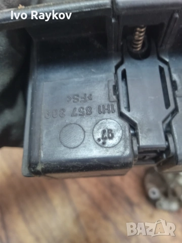 Пепелник Голф 3 , Пасат , Венто , 1H1857309 , снимка 4 - Части - 53887817