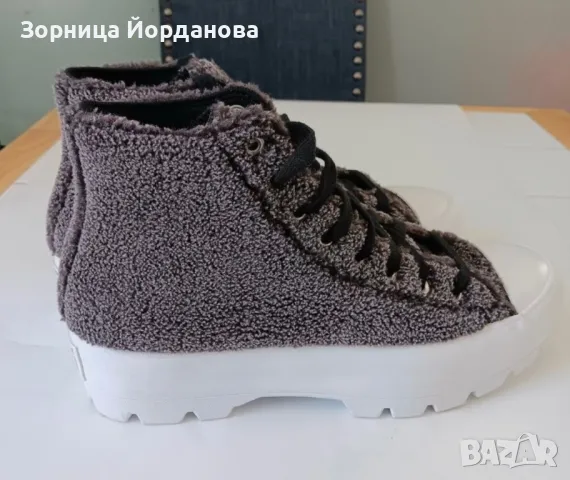 Converse Chuck Taylor All-Star Hi Grey Fur, снимка 5 - Кецове - 49783495