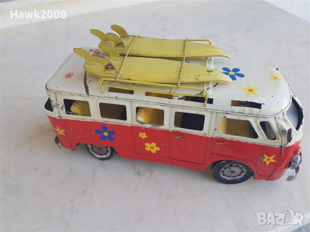 ОРИГИНАЛНА КУЛТОВА ЛАМАРИНЕНА играчка VW Калифорния хипарски 1970те год. бус със СЪРФОВЕ, снимка 9 - Други ценни предмети - 42065290