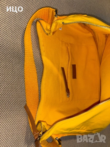 Дамска чанта ESPRIT, снимка 4 - Чанти - 54151866