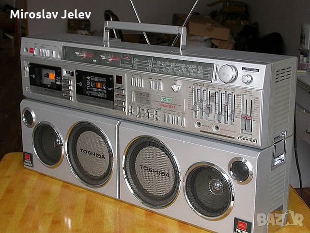 Касетофон Sharp , снимка 2 - Радиокасетофони, транзистори - 31645777