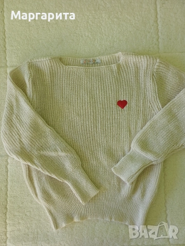 Дамски плътни блузи