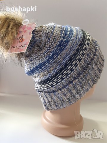 Дамска плетена шарена шапка-77, снимка 4 - Шапки - 30708926