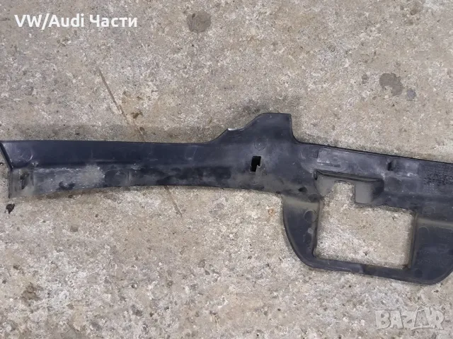 Лайсна лайстна предна решетка маска за Сеат Леон Seat Leon 1M0853655C, снимка 4 - Части - 49381545