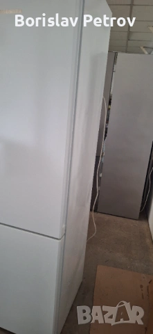 Хладилник с долен фризер Либхер А++ Инвертор, снимка 6 - Хладилници - 54147385