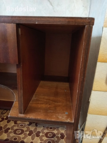 Бюро ученическо, снимка 2 - Ученически пособия, канцеларски материали - 53055378