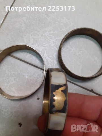 Стари медни и месингови гривни, снимка 5 - Гривни - 42461843