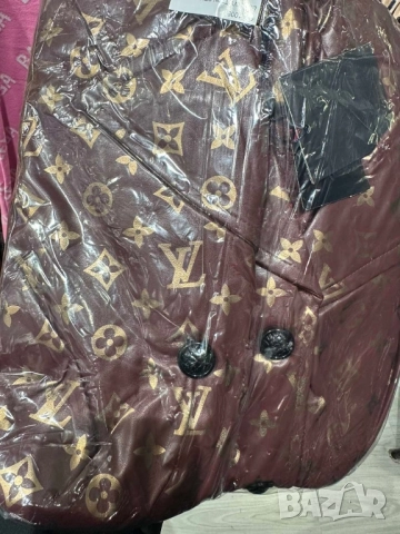 палто louis vuitton , снимка 8 - Палта, манта - 50778007