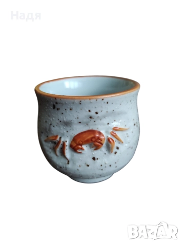 Страхотна чаша с рак