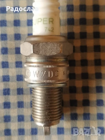 запалителни свещи Bosch W7DC Germany , снимка 4 - Части - 50450475