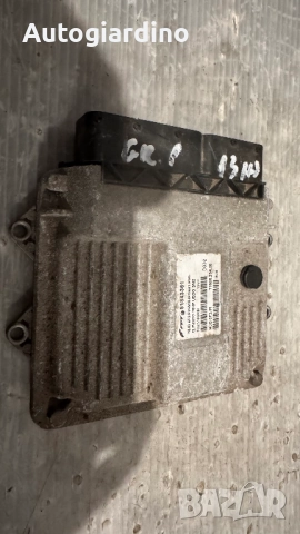 Компютър за двигател / ECU / Моторен компютър за Fiat Grande Punto - 51843361 / 71600.254.00