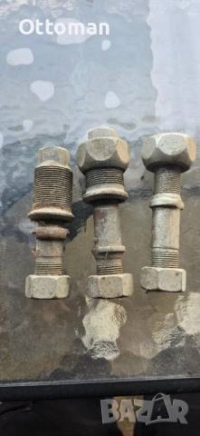 Болтове за зил газ 53/66 различни