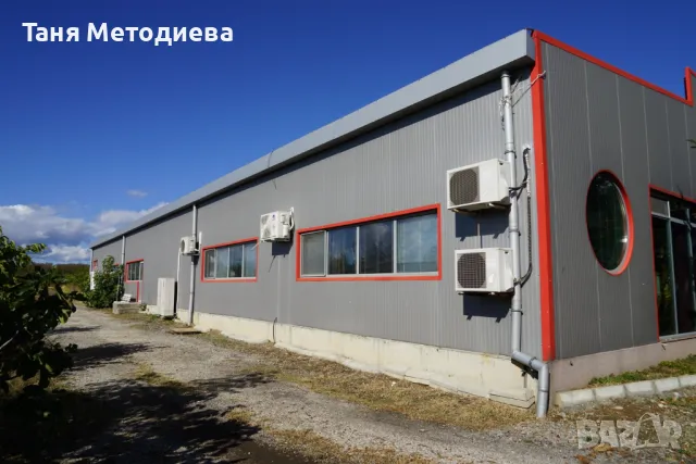 Под наем производствено помещение 514м2, офиси 56.5м2 и пътя около сградата