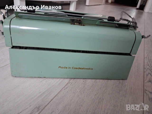 Чехословашка пишеща машина CONSUL 1958 г., снимка 6 - Антикварни и старинни предмети - 54063531