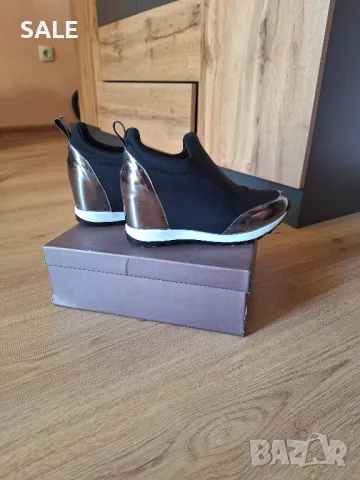 ОБУВКИ НА ПЛАТФОРМА , снимка 2 - Дамски ежедневни обувки - 47664965