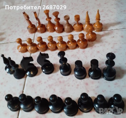 7 см цар. стари фигури за шах 32 броя, дърво