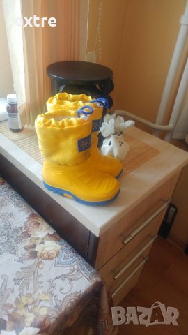 Детски апрески ботушки 24-26 номер, снимка 2 - Детски боти и ботуши - 31934833