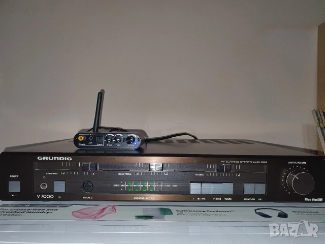 Grundig V7000