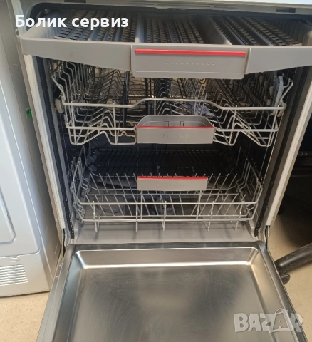 Съдомиялна машина Бош инокс , снимка 4 - Съдомиялни - 52436422