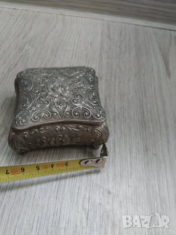 посребрена метална барокова кутийка, снимка 2 - Други ценни предмети - 40222413