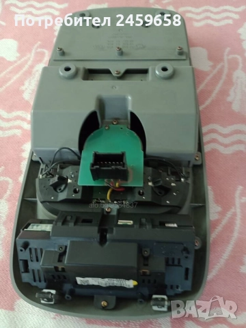 Централен плафон за Киа Соренто 2.5 CRD - 140 к.с. , снимка 3 - Части - 52060877