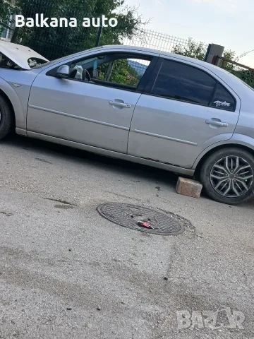 Форд мондео  на части