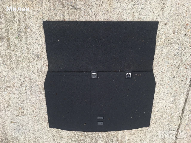 Декоративна Кора Във Багажника Над Гумата от Mercedes C-Class W205 от 2014-2021 Година , снимка 5 - Части - 50468614