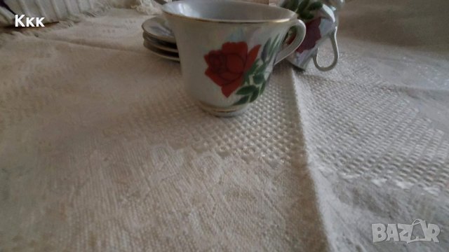 Сервиз за кафе със седефен ефект, снимка 4 - Сервизи - 36768569